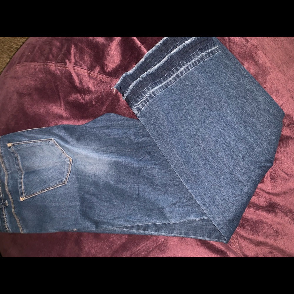 Women’s jeans
